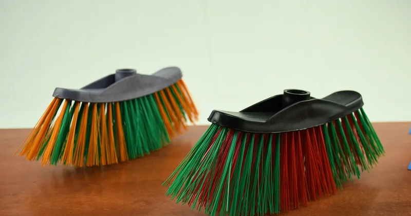 Faut-il un aspirateur balai sans fil silencieux ou un traîneau ?